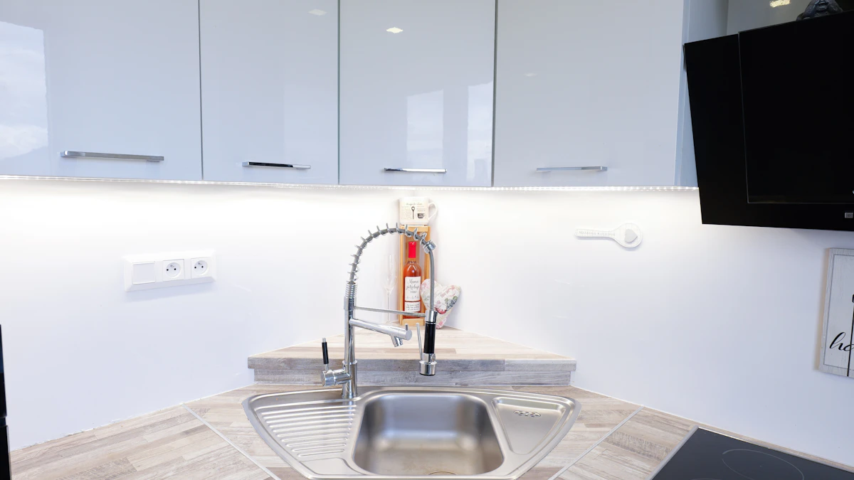 A countertop reverse osmosis system and filter pitcher on an apartment kitchen counter with no plumbing modifications